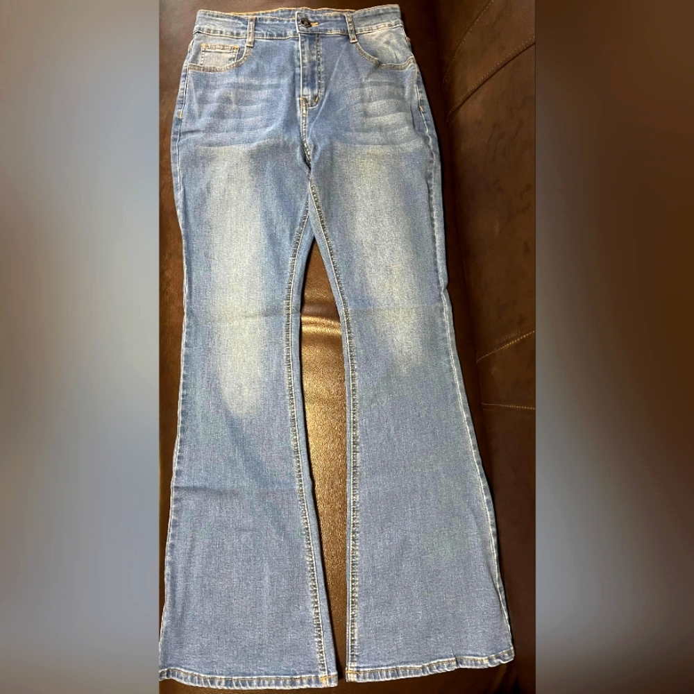 Don John handmade custom jeans. Brand new women's pants. Any size & color.